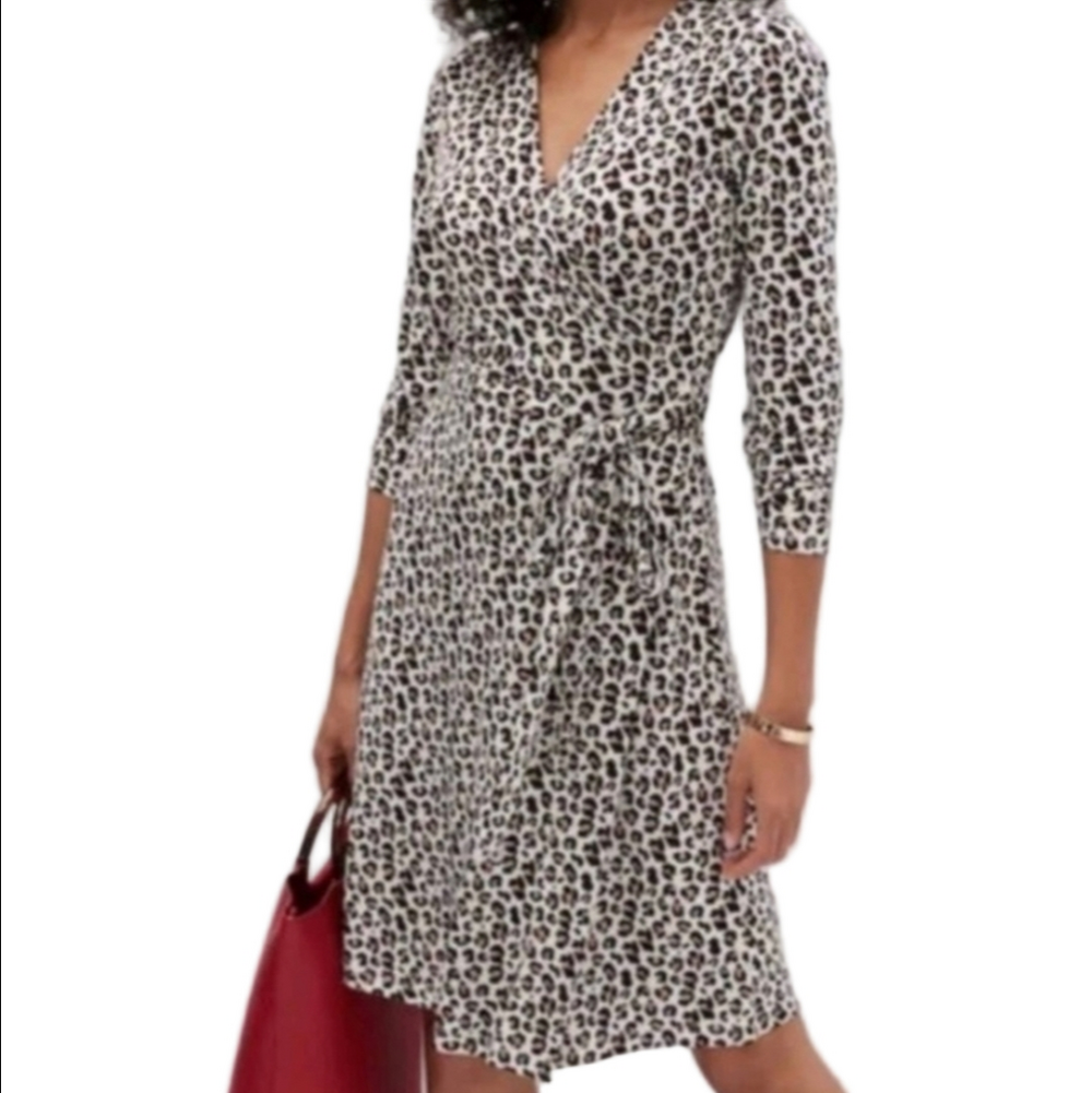 Banana Republic Factory Cream Brown Tan Leopard Print Long Sleeve Wrap Dress
